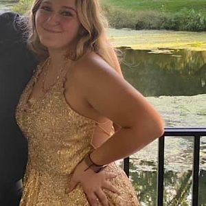 home coming dress, knee hight, fits a size 10, worn once, great condition